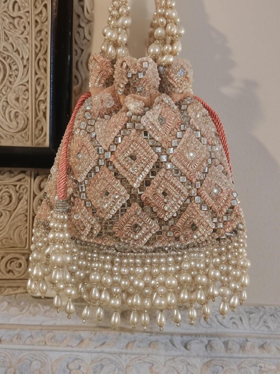 Pearl blossom Potli